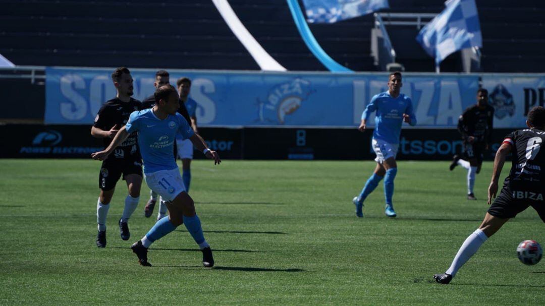 Un instante del partido disputado este domingo