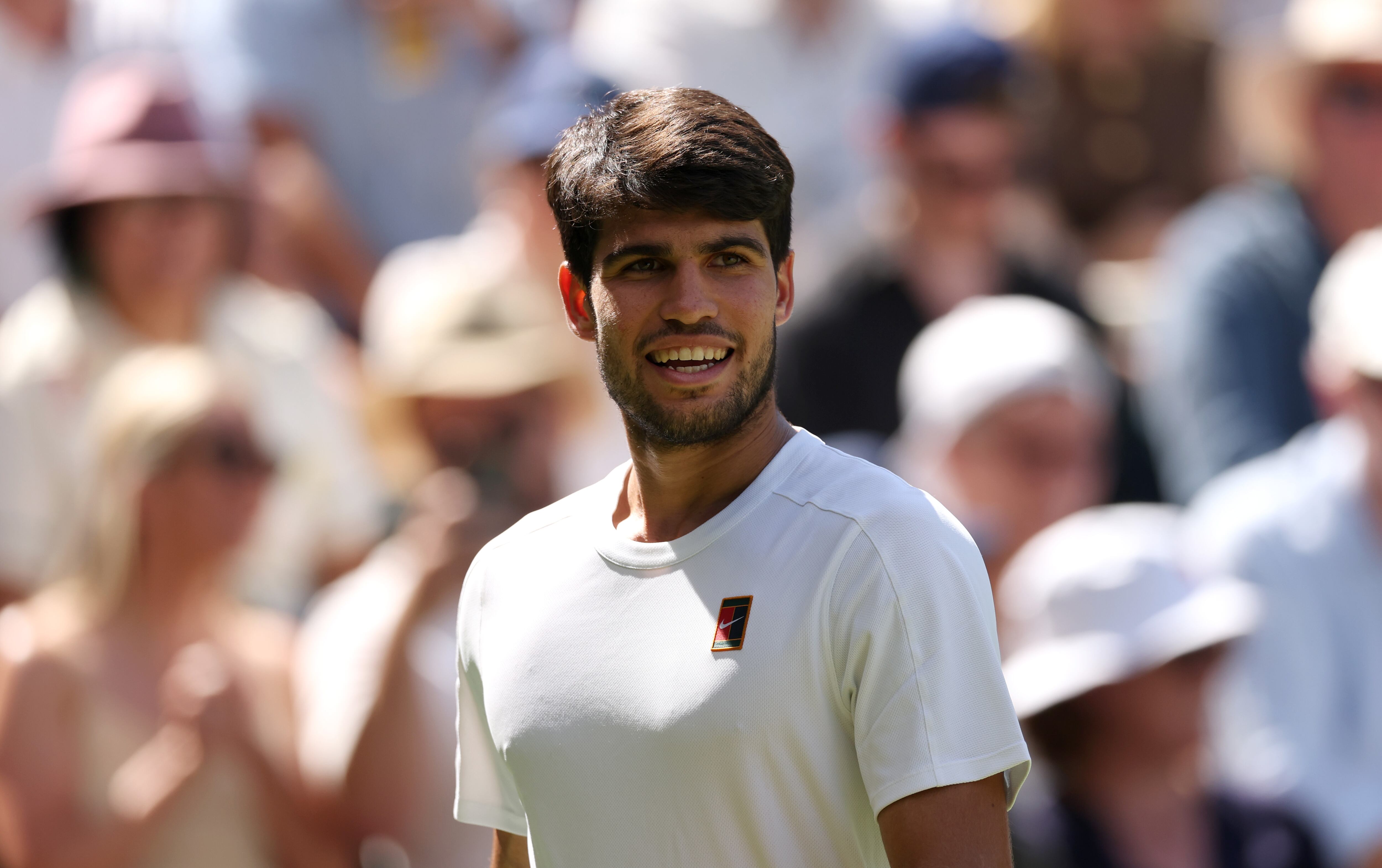 Carlos Alcaraz durante Wimbledon.(Photo by Julian Finney/Getty Images)