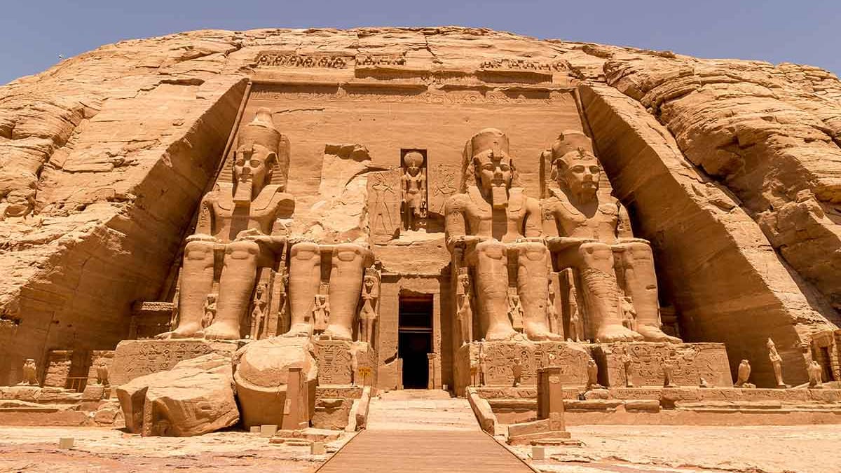 "Te caes de espaldas": el viaje que marcó para siempre a Isaías Lafuente