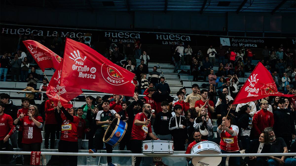 Miguel Malo, jugador del Bada Huesca, en SER Deportivos