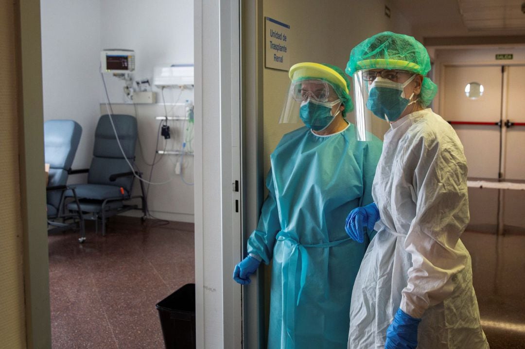 Sanitarias con sus equipos de protección