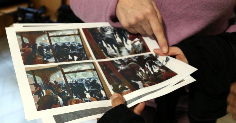 Alguns dels afectats portaven fotografies.