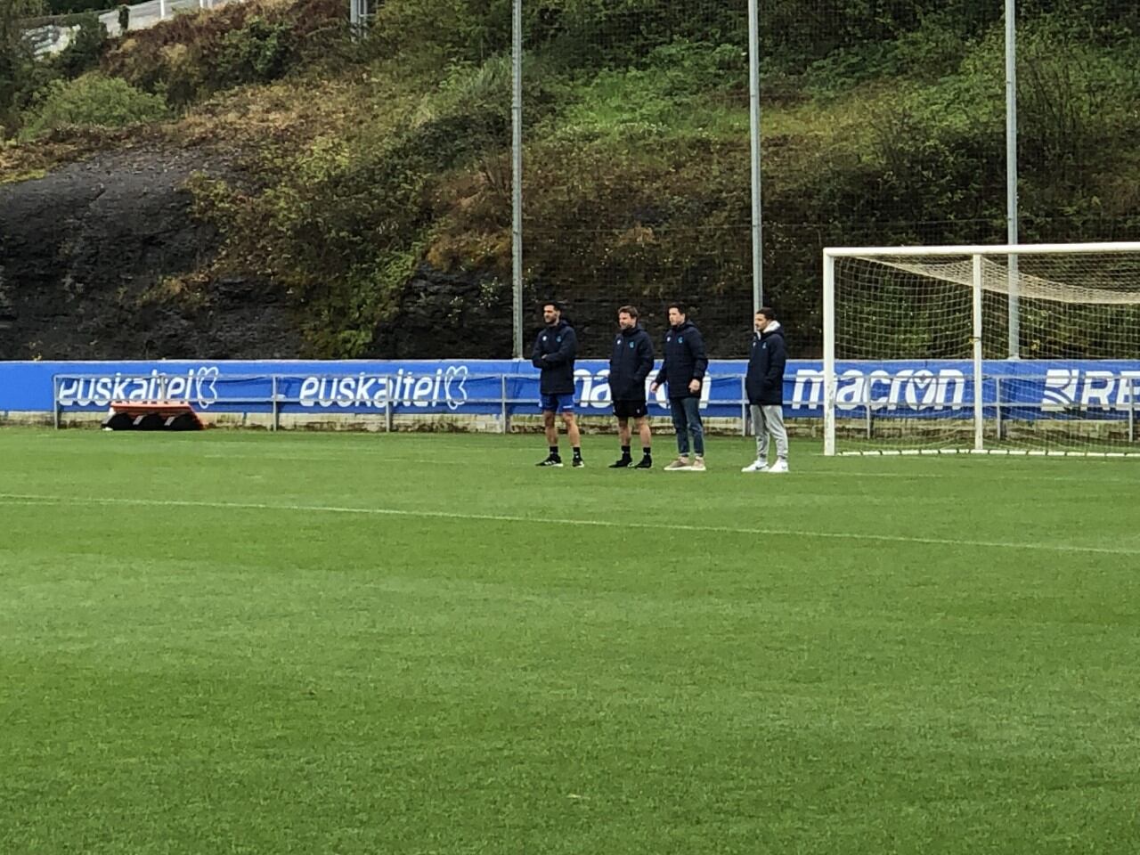 Merino, Illarra, Zubeldia y Gorosabel posan en Zubieta en el Media Day del derbi