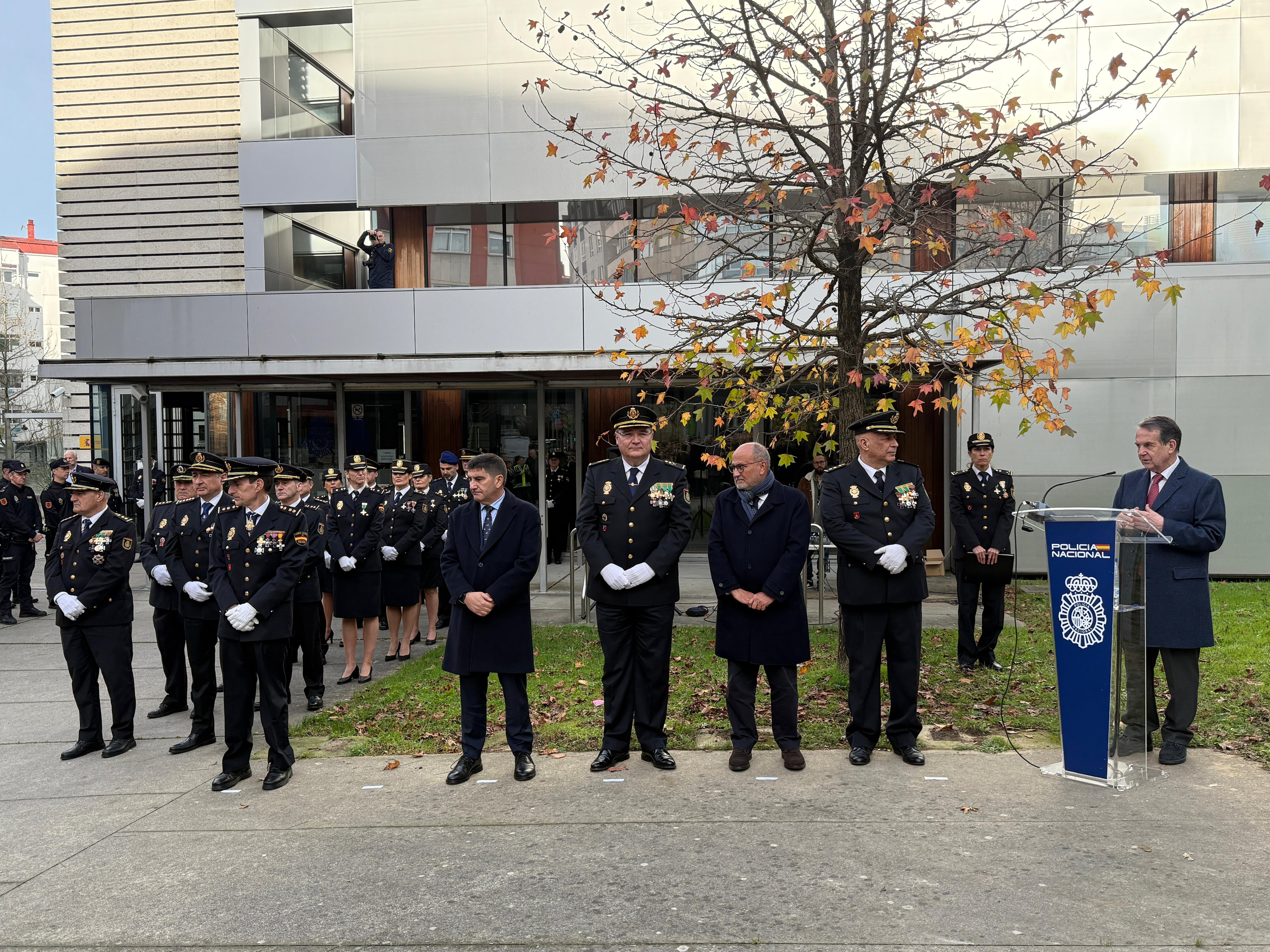 Inauguración de la Plaza de la Policía Nacional en Vigo