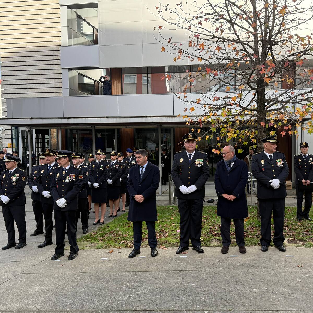 El bicentenario de la Policía Nacional finaliza en Vigo con la inauguración de una plaza