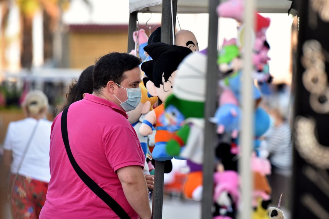 La situación de los mercadillos, que se cierran una semana sí y otra también, es ya desesperante para cientos de familias jiennenses que viven del comercio ambulante