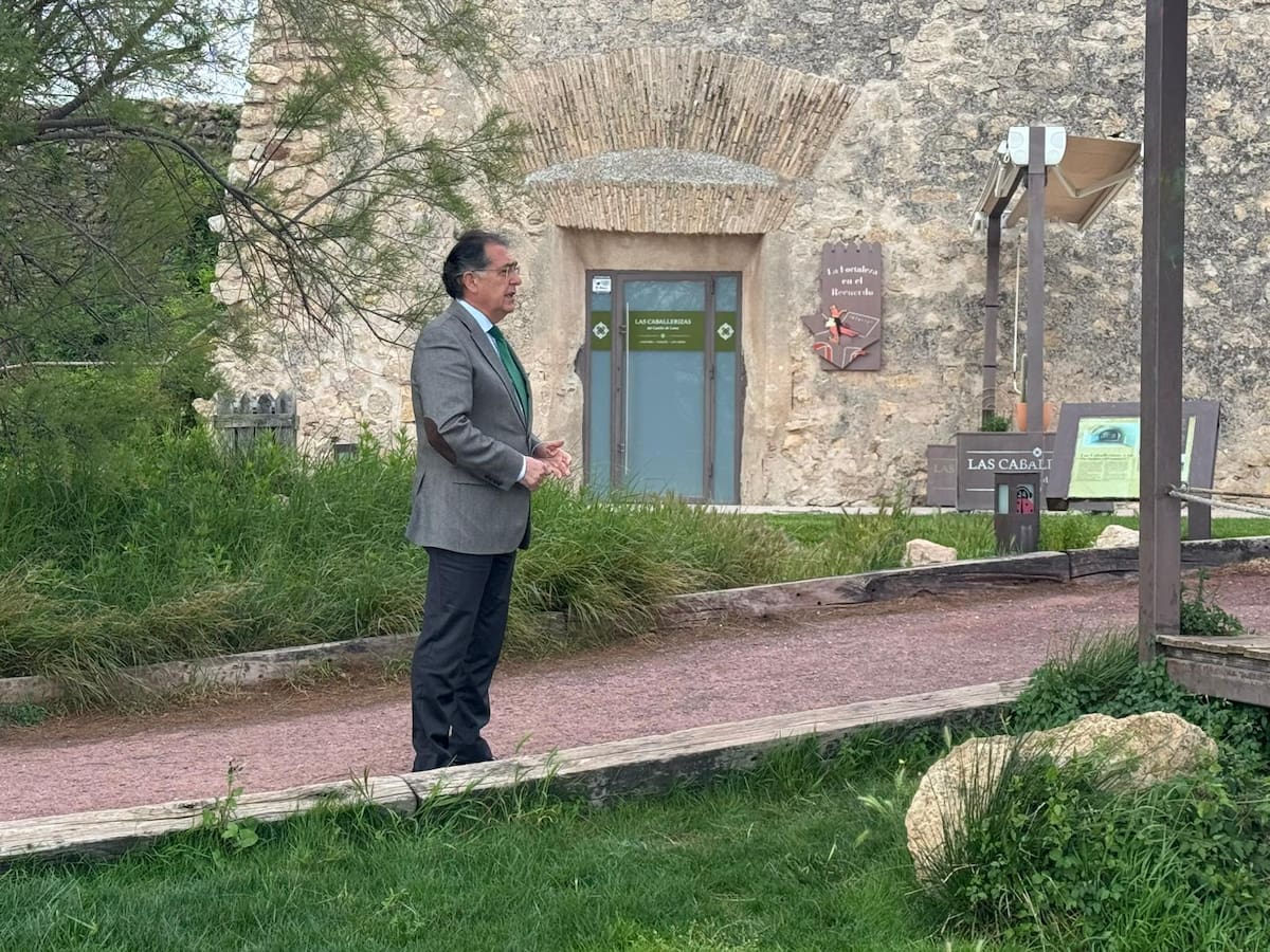 Lorca impulsa la transformación verde de su castillo con una ambiciosa restauración paisajística