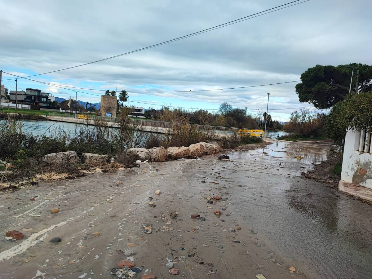 Burriana cuantifica en alrededor de 600.000 euros los daños causados por el temporal Harry en su costa