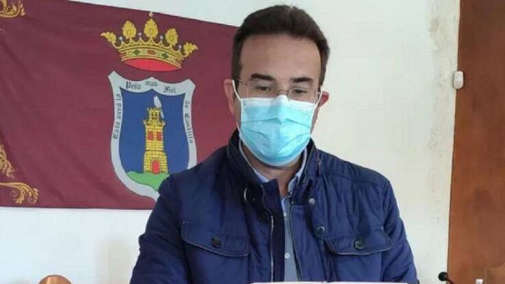 El alcalde de Peñafiel, Roberto Díez, repasa en la SER el año de mandato y la actualidad municipal en Hoy por Hoy Peñafiel.