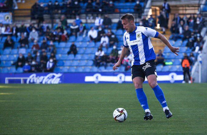 Aketxe, frente al Intercity