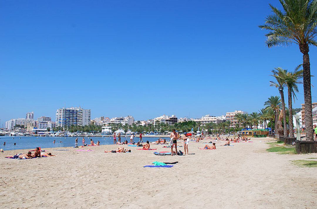 Imagen de la bahía de Sant Antoni