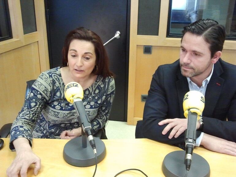 Rafael Torres y Julia Martínez, de la Asociación de Comerciantes del Centro Histórico, en Radio Valencia