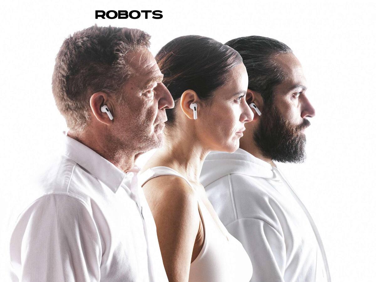 Entrevista con los protagonistas del thriller teatral "Robots" que se estrena en el Palacio de Festivales de Cantabria este miércoles