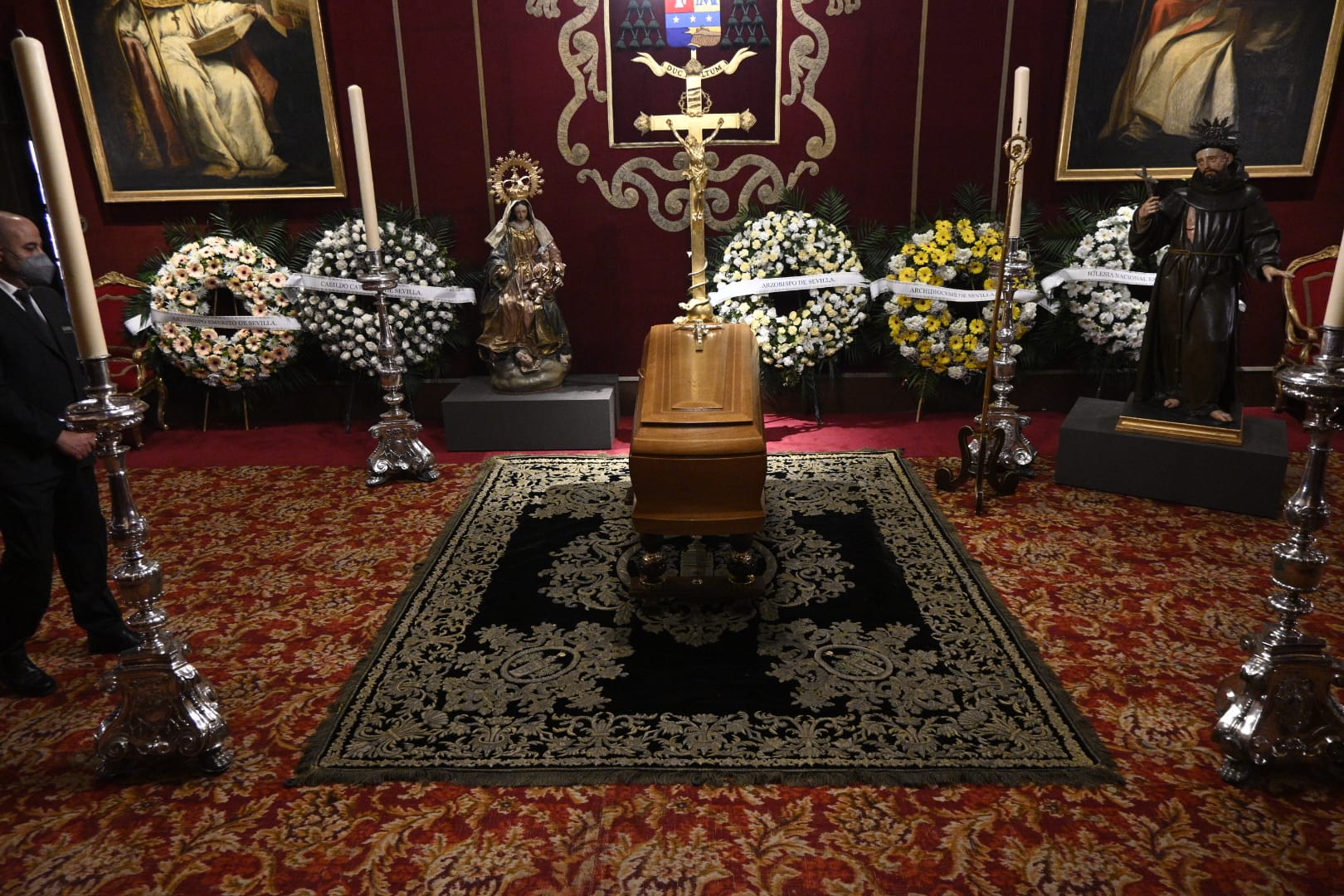 Capilla ardiente del cardenal arzobispo emérito Carlos Amigo Vallejo