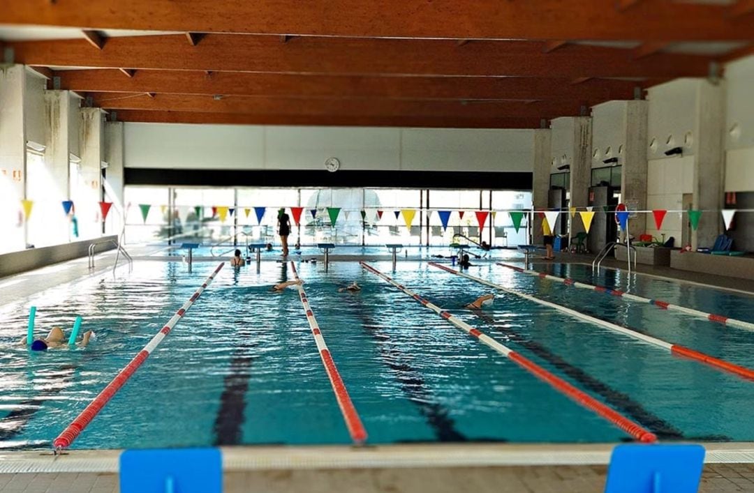 Piscina Cubierta de Benissa. Imagen de archivo