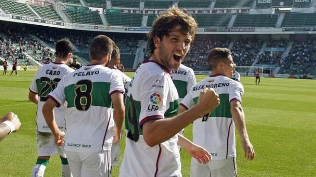 El Elche ganó a Osasuna hace dos semanas en el Martínez Valero.
