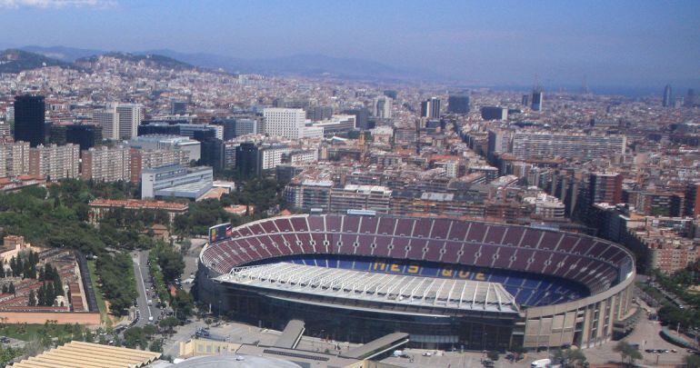 Els Mossos intervenen 43 carnets de socis que rellogaven les seves localitats al Camp Nou