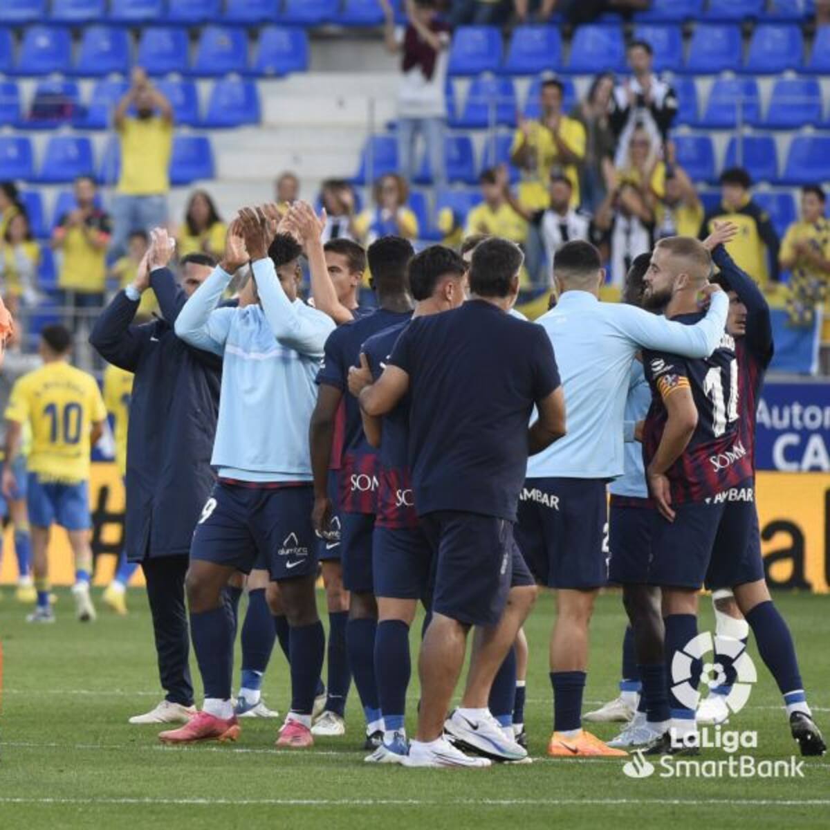 La SD Huesca tumba al líder