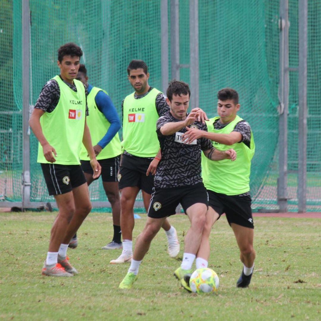 Rulo Prieto en un entrenamiento con el Hércules 