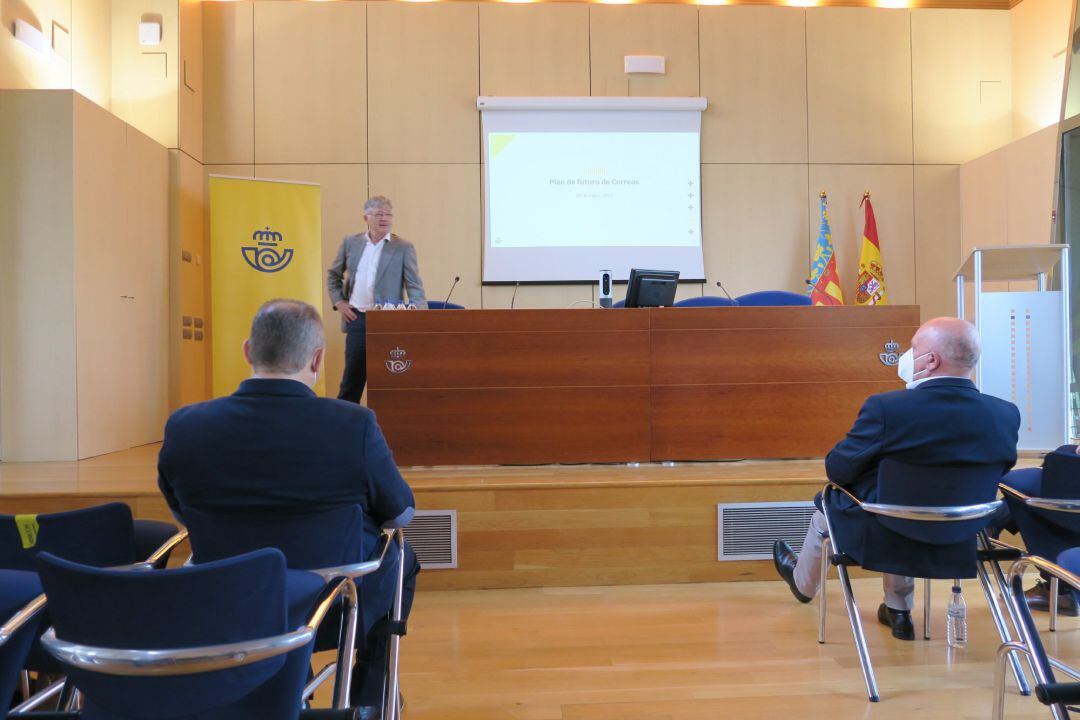 Presentación en València de las Líneas de Futuro de Correos para los próximos años