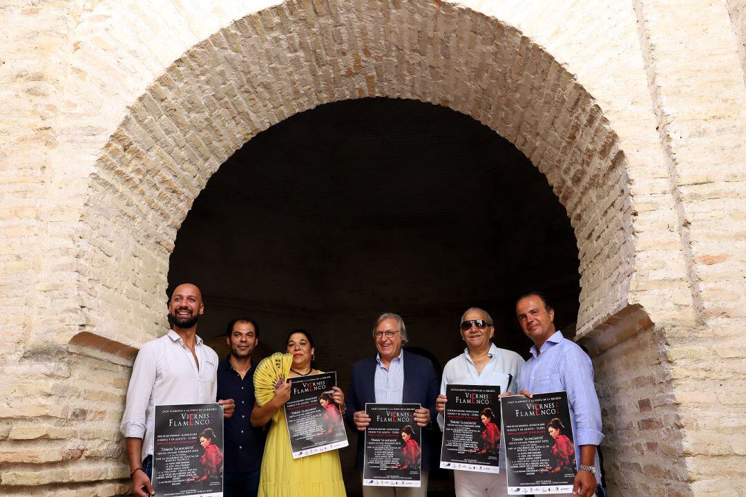 'La Macanita' y Dulce Pontes cierran este fin de semana los Viernes Flamencos y Noches de Bohemia