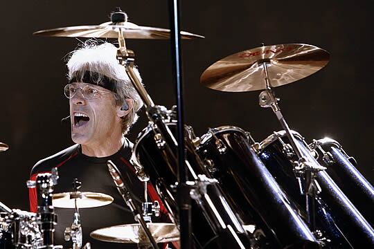 CRÍTICAS. El batería de The Police, Stewart Copeland, en el concierto de Vancouver.