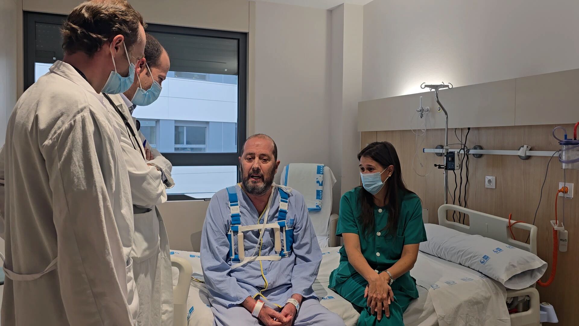 MADRID, 16/01/2026.- El Hospital público Universitario 12 de Octubre de Madrid ha logrado por primera vez en España completar cuatro trasplantes de corazón en un periodo de 63 horas "a lo largo de un fin de semana", según la Comunidad de Madrid. Este "hito" en la medicina española ha sido posible gracias a una coordinación asistencial "milimétrica" y a la generosidad de los donantes y sus familias, en un centro que ya ha realizado 735 intervenciones de este tipo desde el inicio de su programa, detalla en un comunicado la Consejería de Sanidad. EFE/Hospital Universitario 12 de Octubre -SOLO USO EDITORIAL/SOLO DISPONIBLE PARA ILUSTRAR LA NOTICIA QUE ACOMPAÑA (CRÉDITO OBLIGATORIO)-