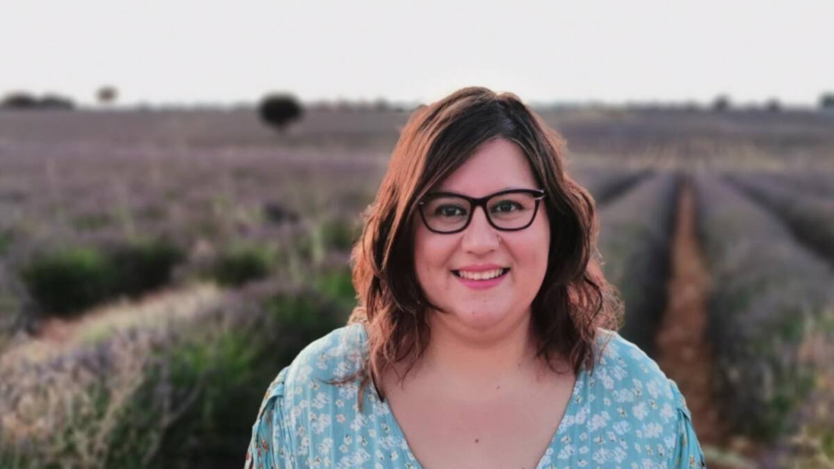 Entrevista a Marina Marroquí, autora del monólogo 'Eso no es amor'