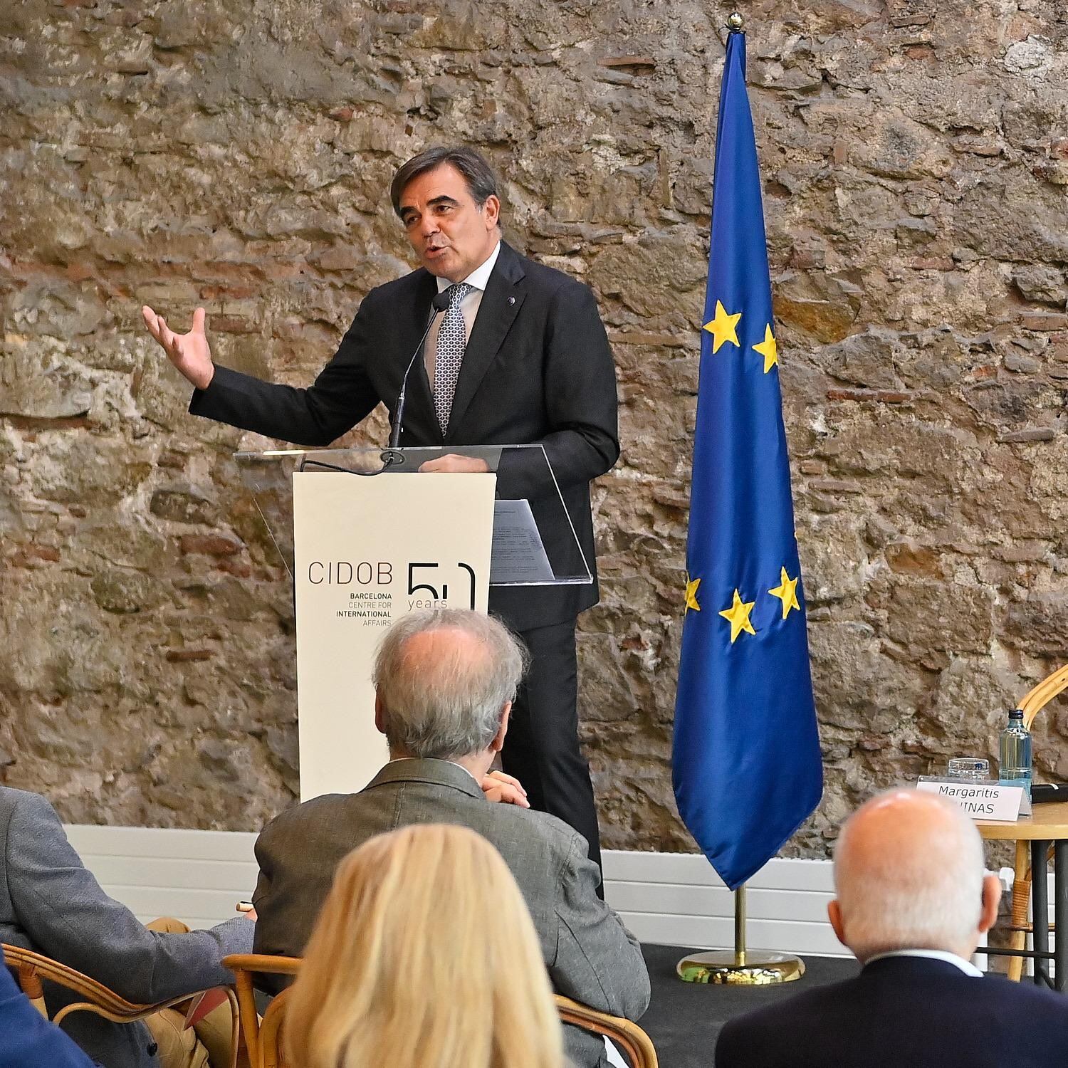 El vicepresident de la Comissió Europea, Margaritis Schinas, en l&#039;acte organitzat ahir pel Cidob a Barcelona