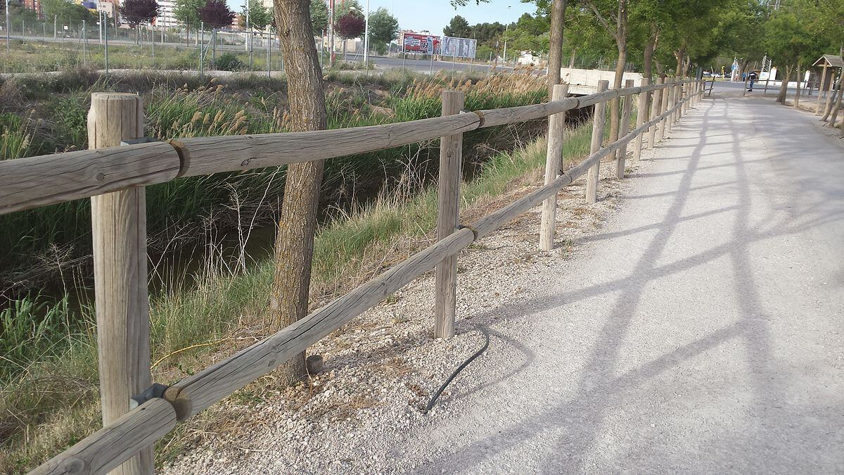 La limpieza del Canal de María Cristina llegará este año hasta Tinajeros