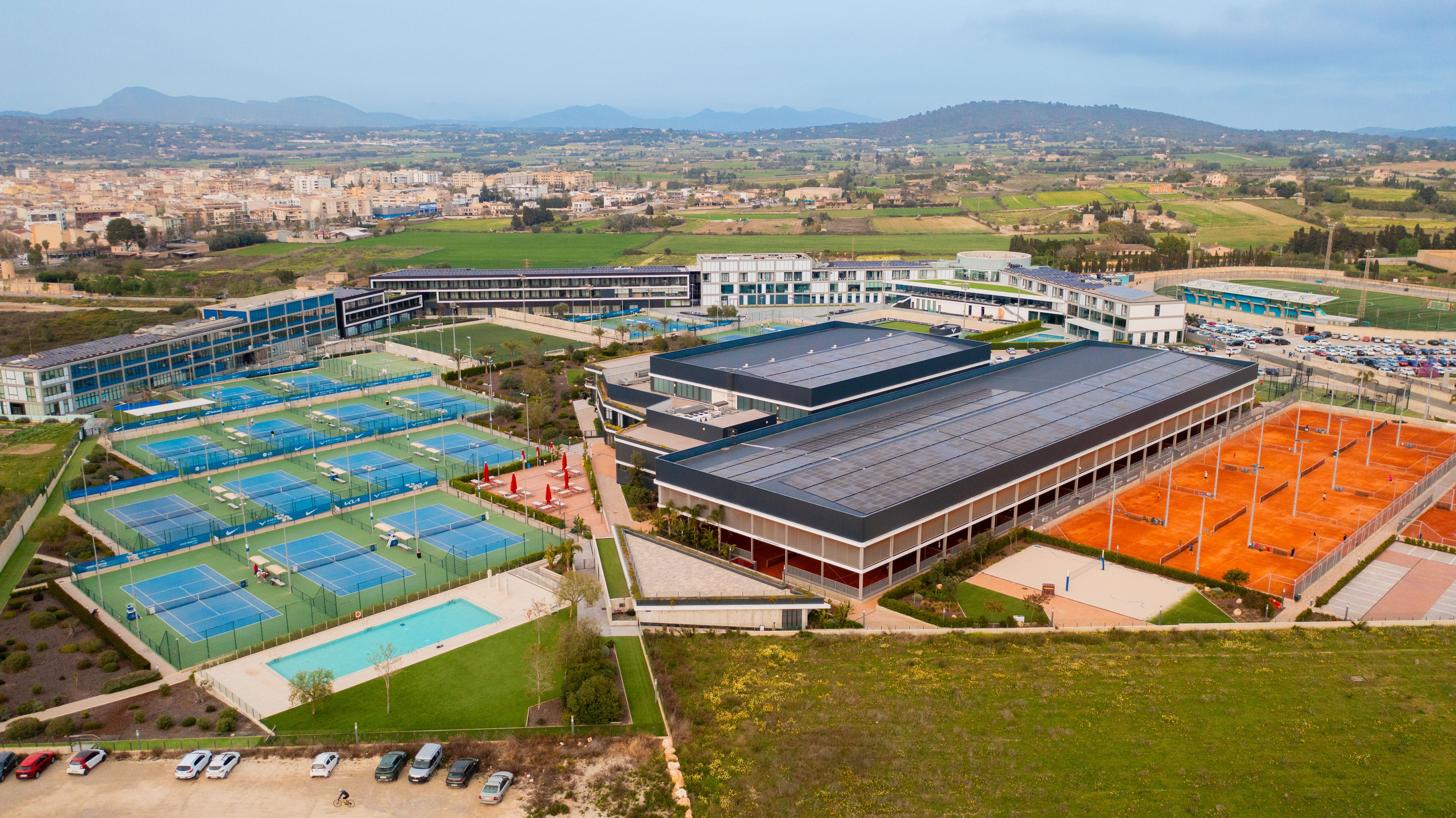 Vista aérea de la Rafa Nadal Academy.