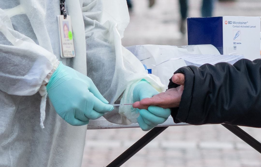 Una prueba para detectar el coronavirus.