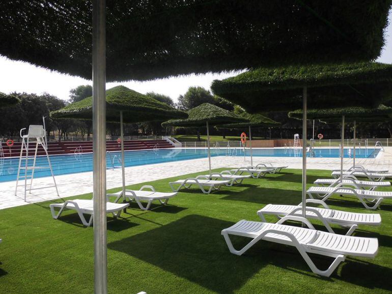 Zona de baño del Parque Deportivo La Garza.