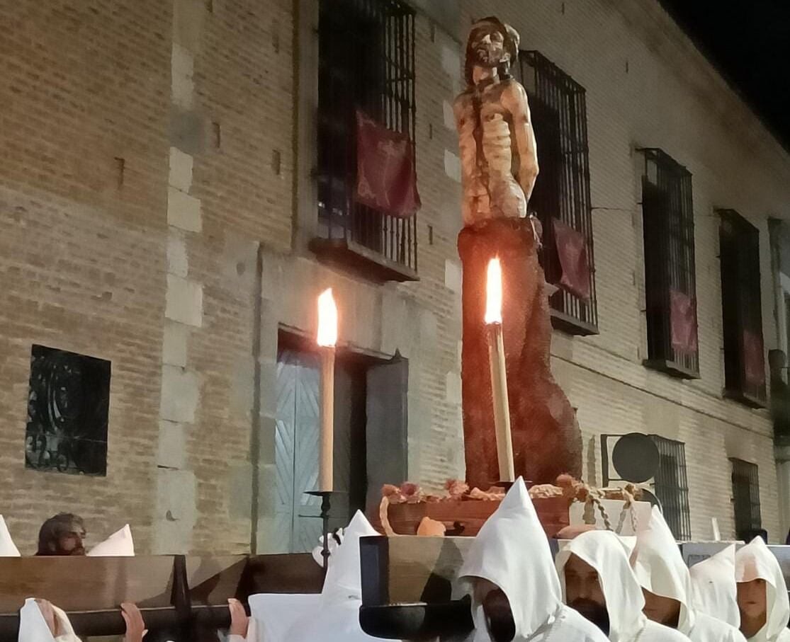 El tiempo favorable está animando a participar en todas las procesiones de Medina del Campo