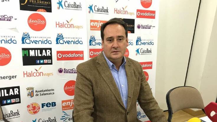 Jorge Recio sopla las velas con Radio Salamanca