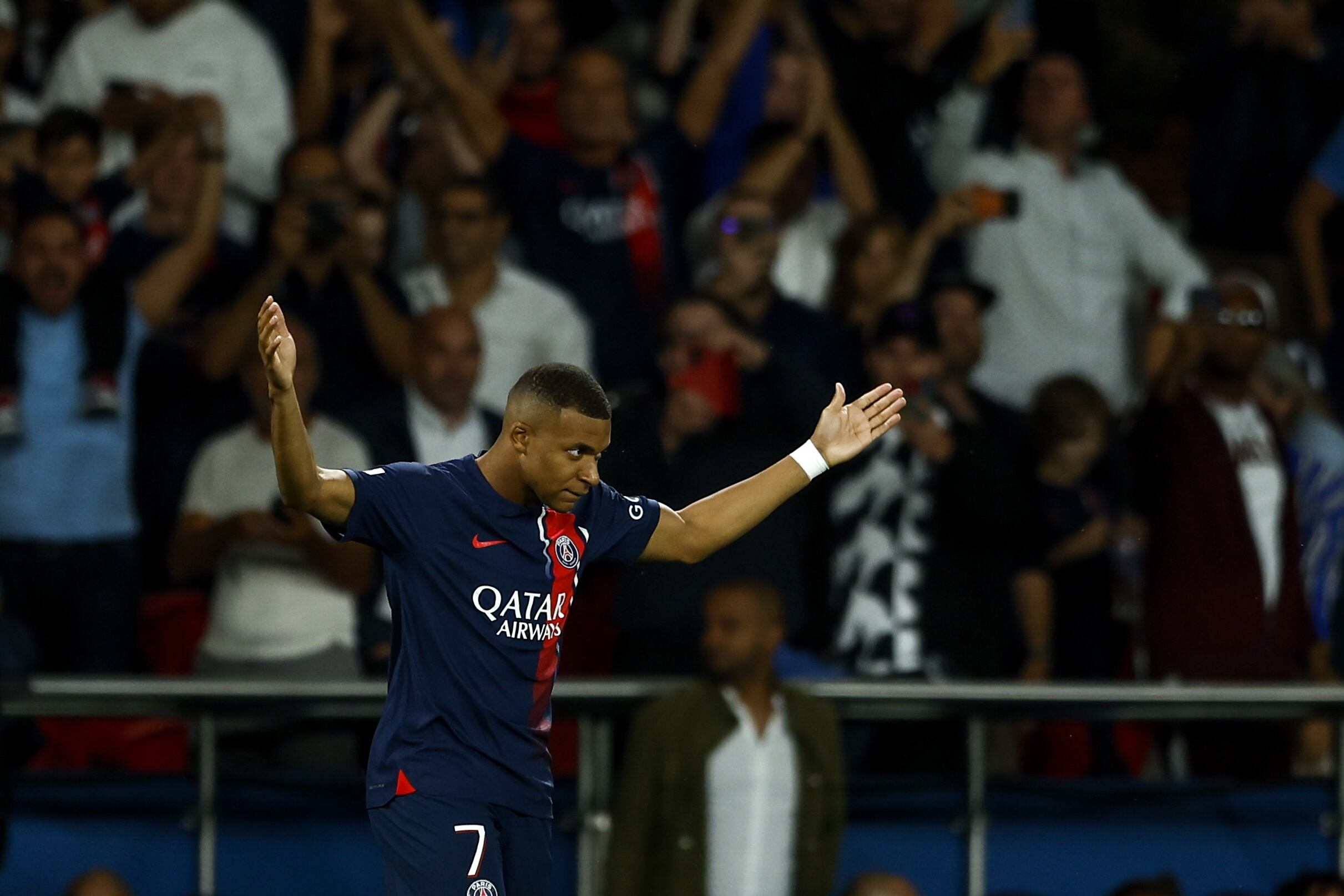 Todo hace indicar que Mbappé permanecerá en el PSG