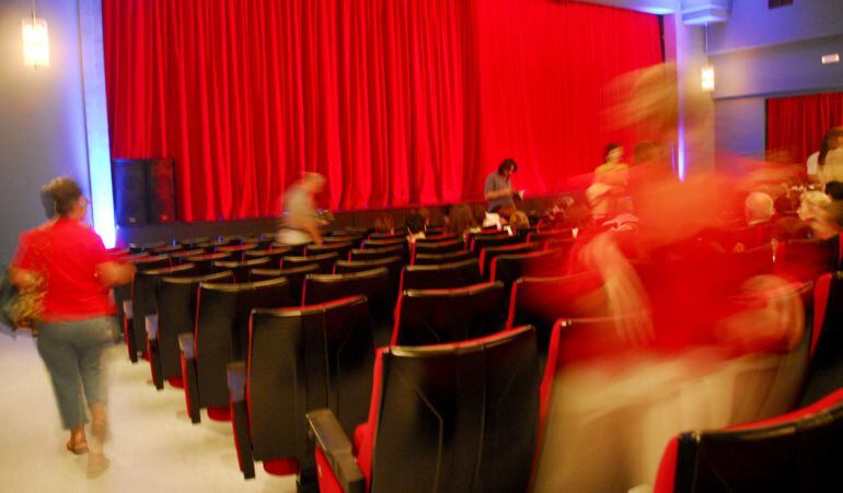 El teatro Juan Prado acoge el fin del festival de la casa regional castellanomanchega