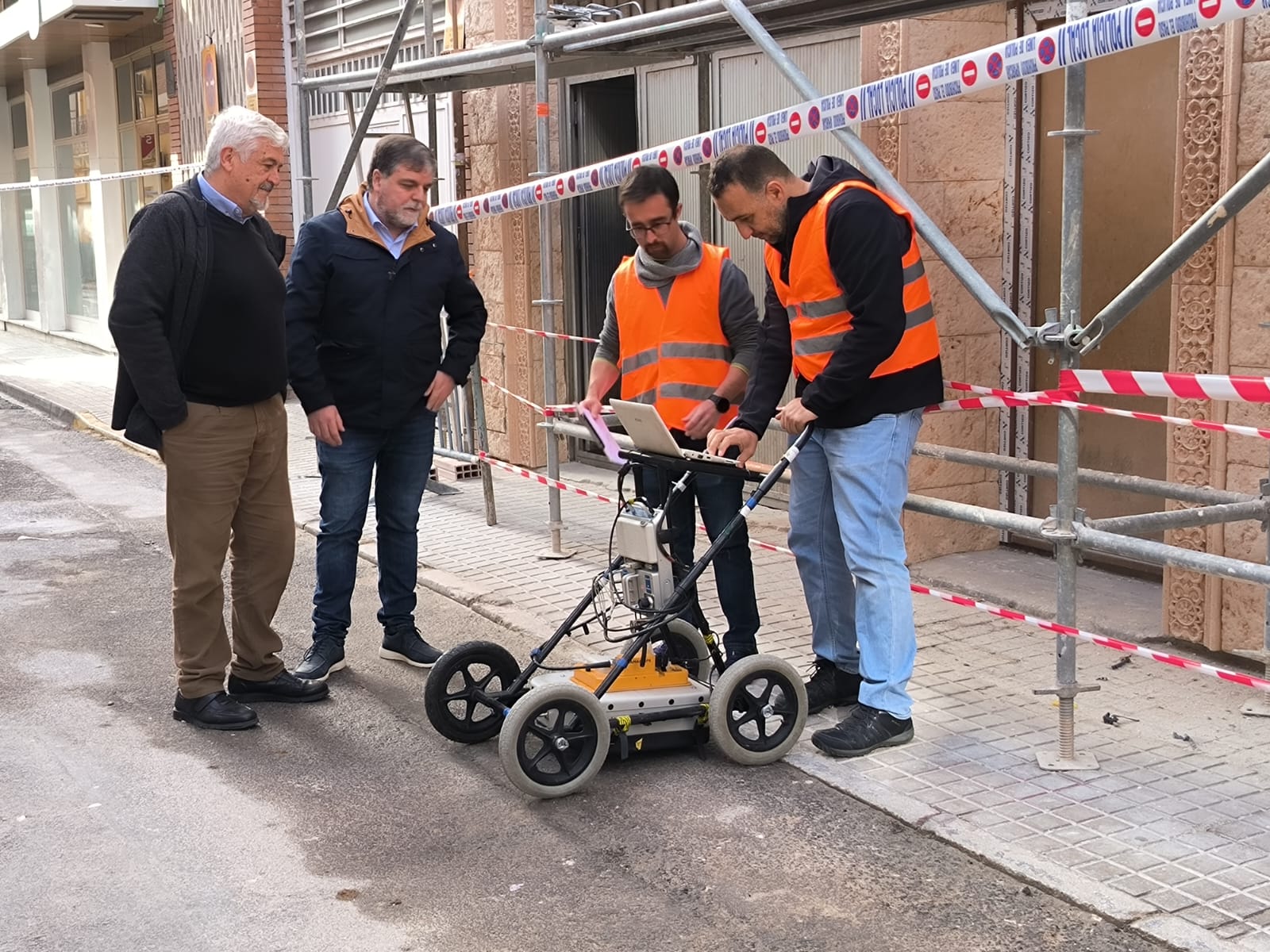 Visita a los trabajos del georradar