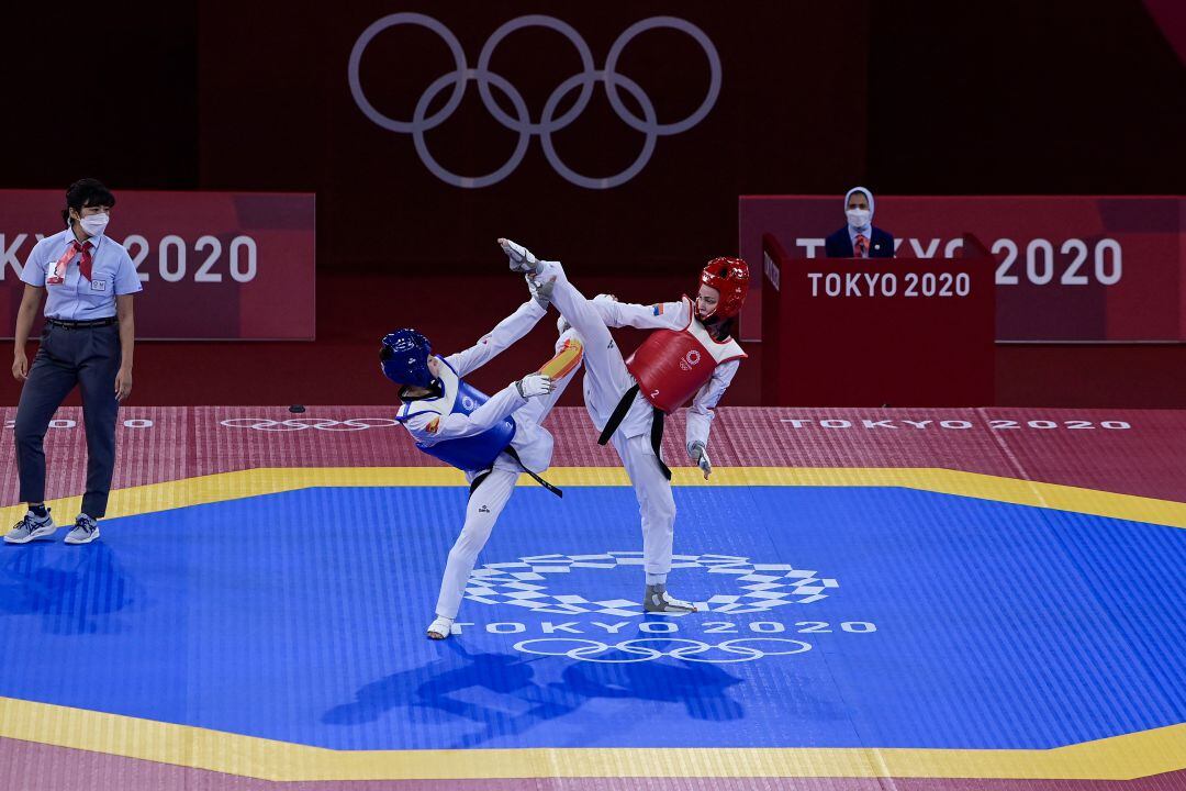 Adriana Cerezo en el primer día de competición en taekwondo
