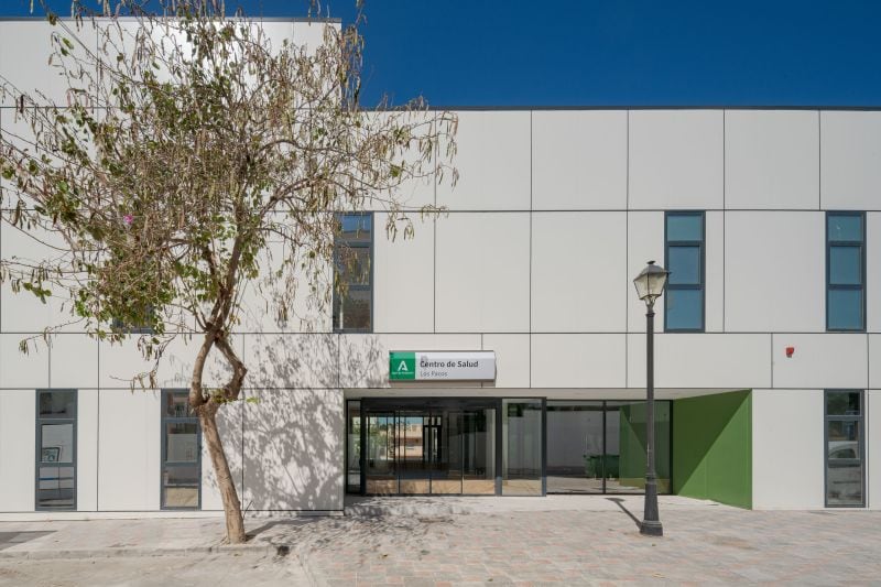 Nuevo centro de salud de Los Pacos en Fuengirola, inaugurado este jueves