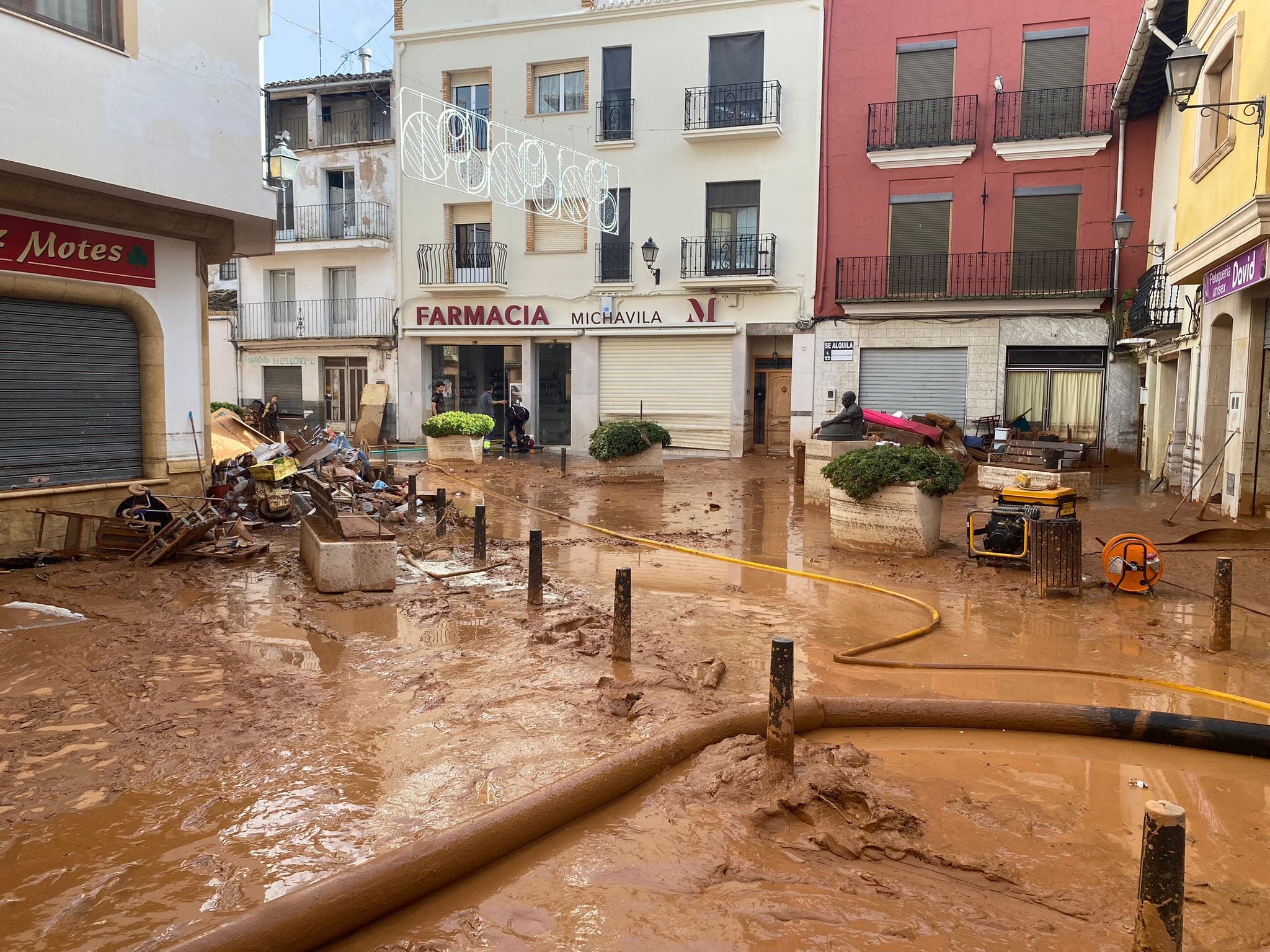 Ricardo Gabaldón, alcalde de Utiel: "Es una imagen bélica. La ciudad va a tardar mucho en recuperarse de esto. Necesitamos ayuda externa"