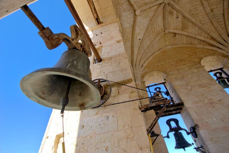 Campanas de la torre de la Catedral de Segovia