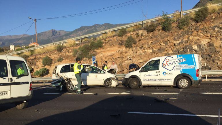 Accidente en la autopista TF-1