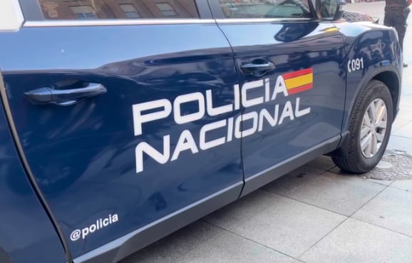Patrulla de la Policía Nacional en Huesca