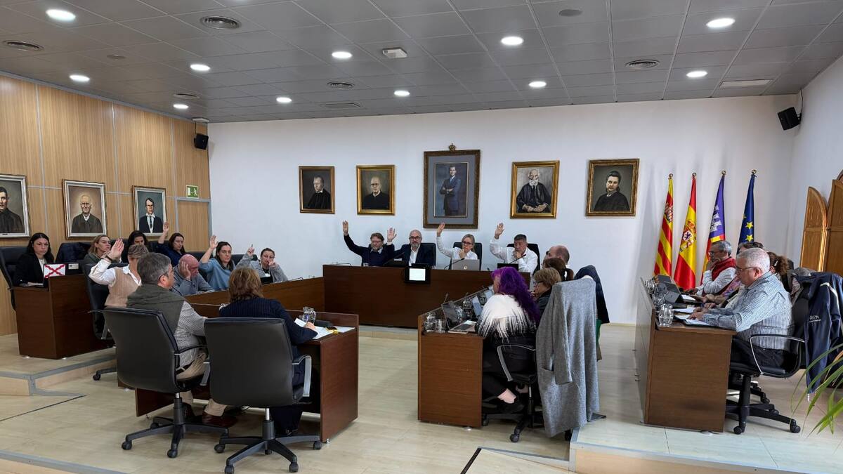 Sant Josep fija requisitos adicionales para legalizar viviendas en rústico y la oposición dice que fomenta la "especulación"