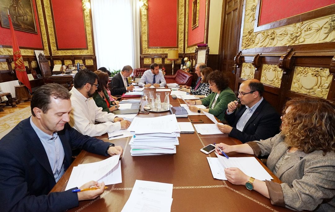 Reunión del gobierno municipal