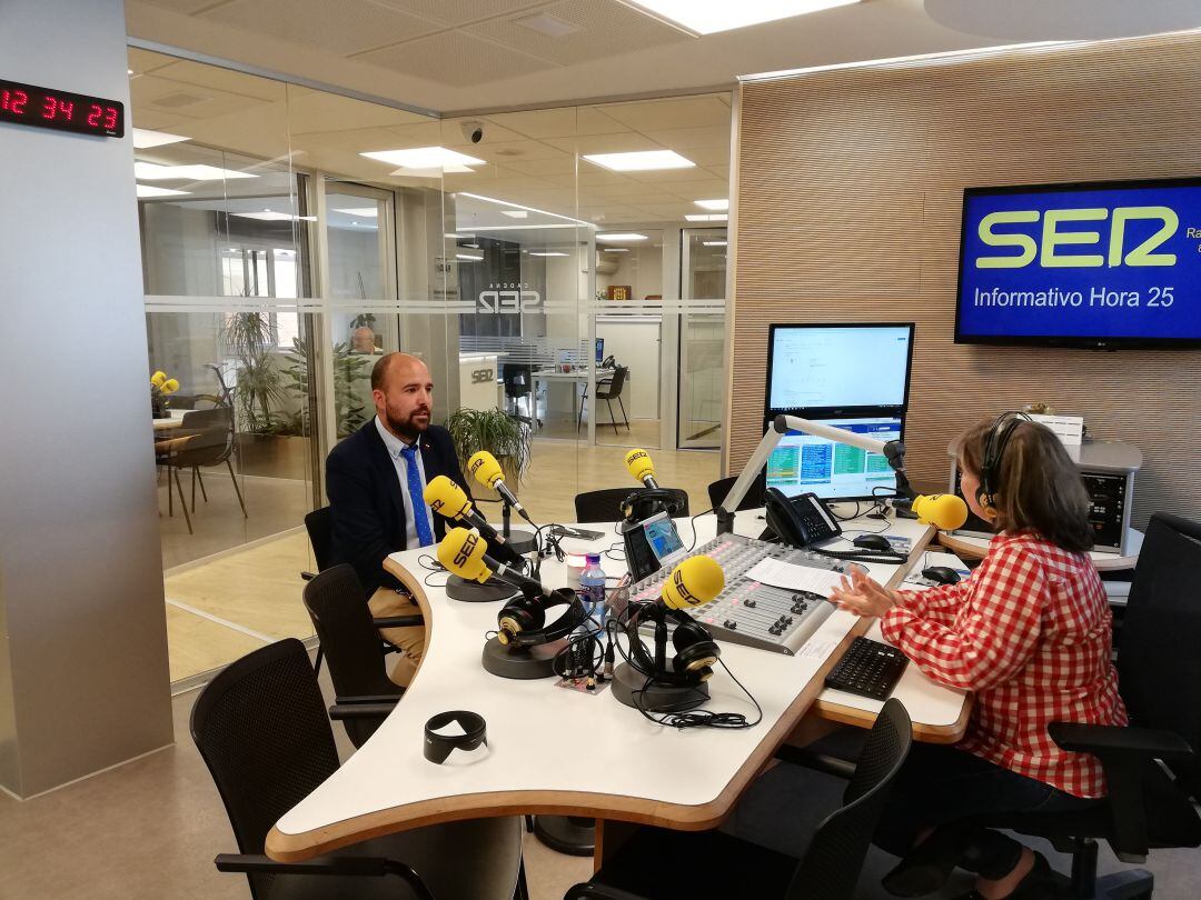 Vicente Holgueras, candidato de VOX a la alcaldía de Aranda, en la entrevista mantenida en Hoy por Hoy durante la programación especial con motivo de las elecciones municipales 2019