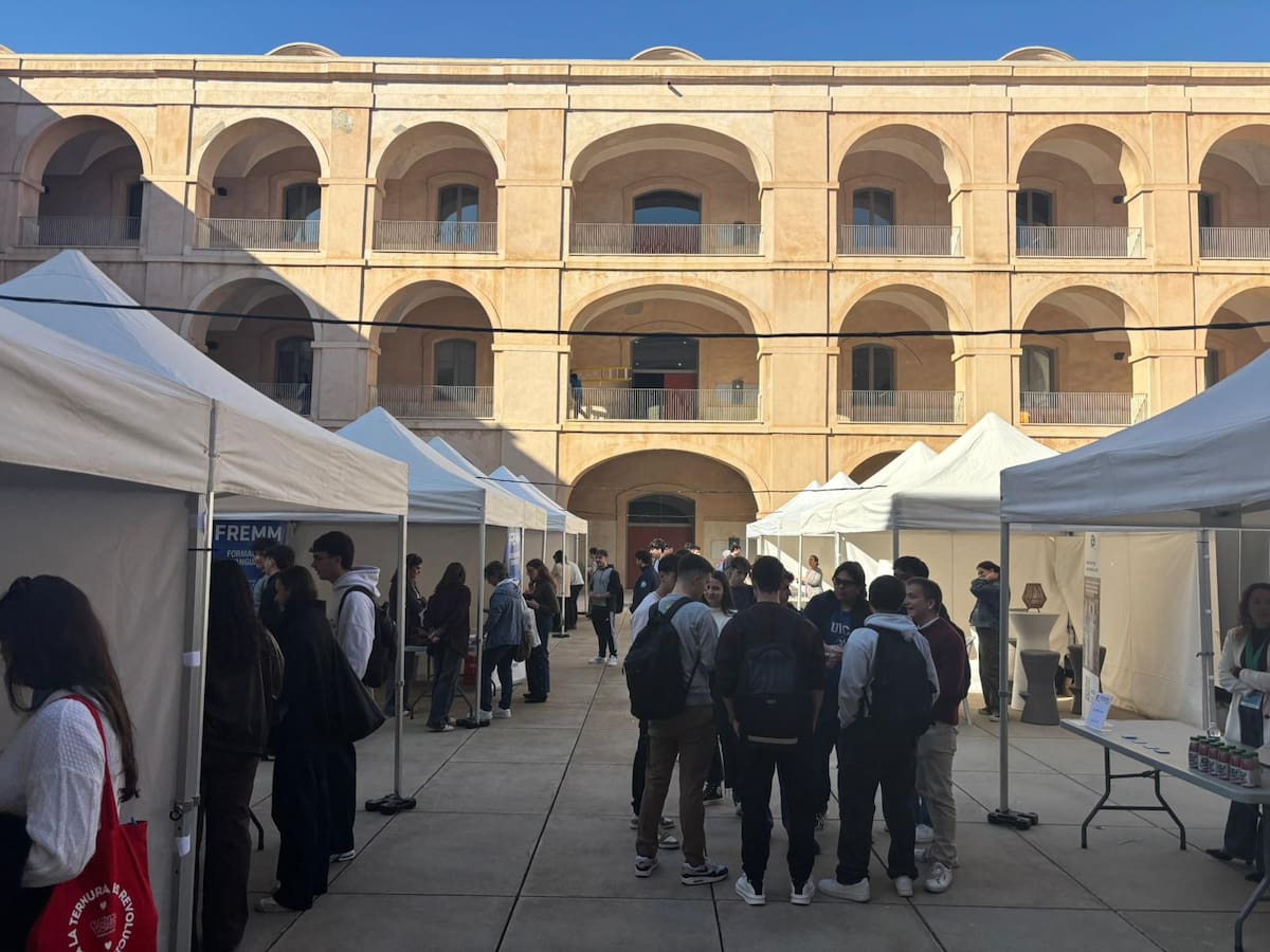 Más de 90 empresas buscan talento en el foro de empleo de la UPCT