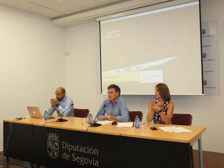 Presentación del proyecto "cicloturismo"