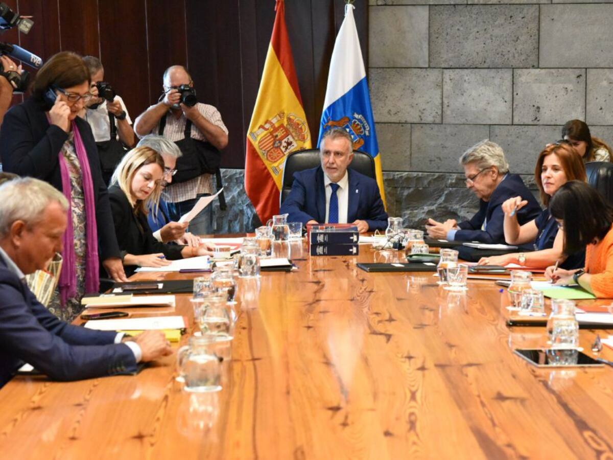 El Gobierno de Canarias retiene 140 millones de euros para la aplicación de medidas sociales